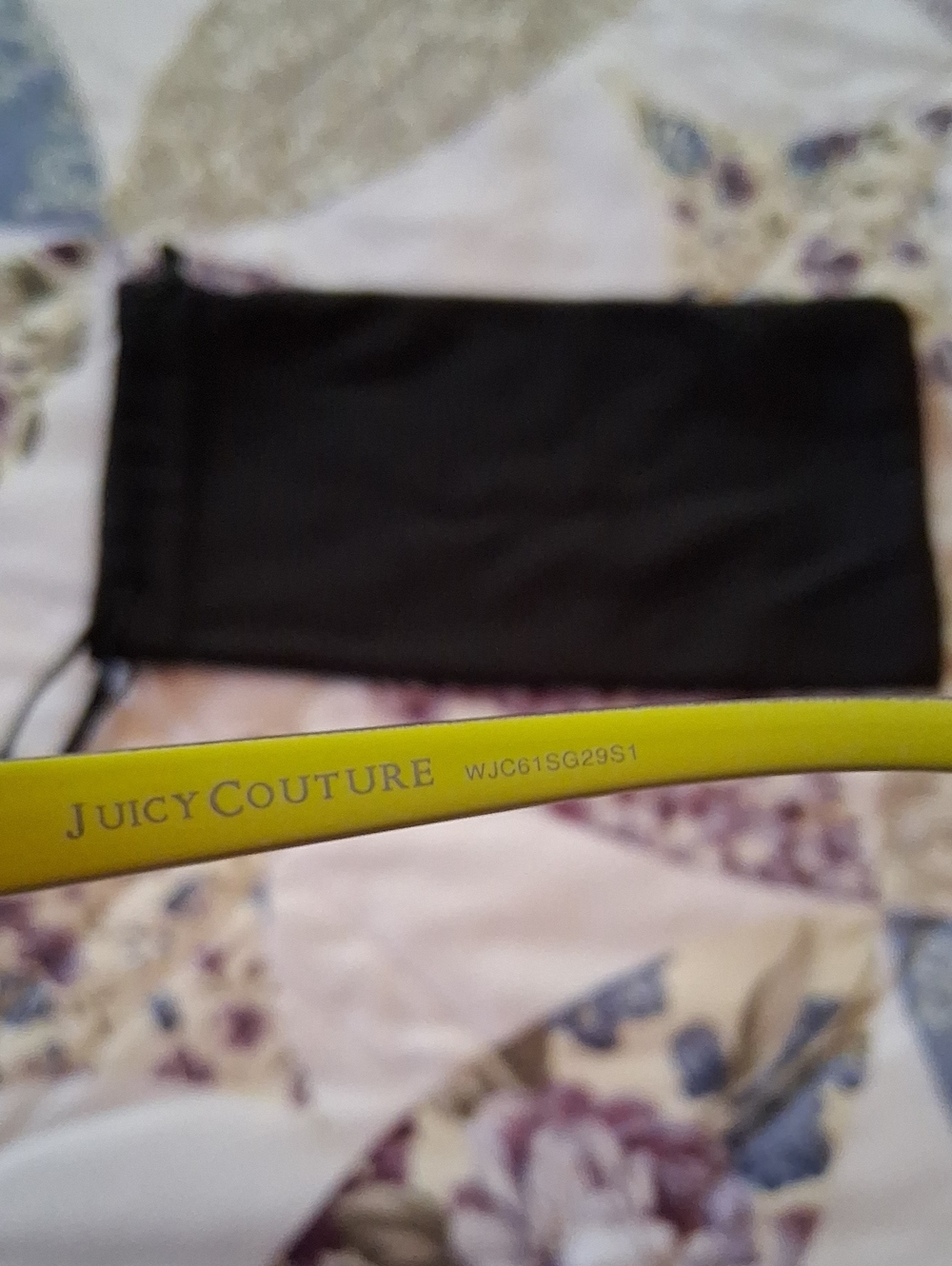 Juicy Couture Sunglasses. - Picture 7 of 7